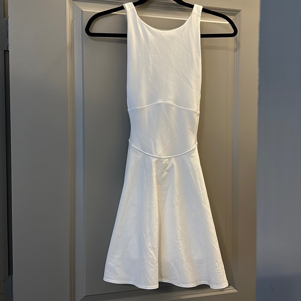 Lululemon Court Crush Tennis Dress White size 6